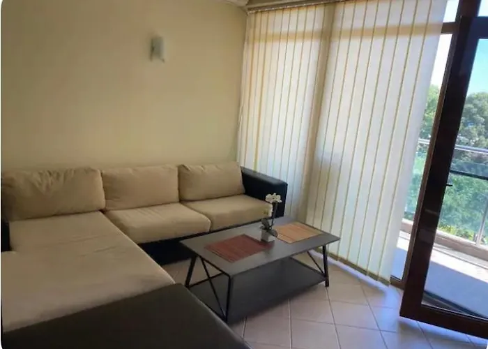 Apartmán Central Beach Apartament *