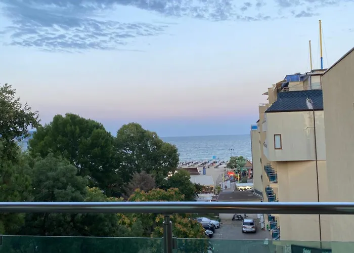 Apartament Central Beach Apartament Słoneczny Brzeg