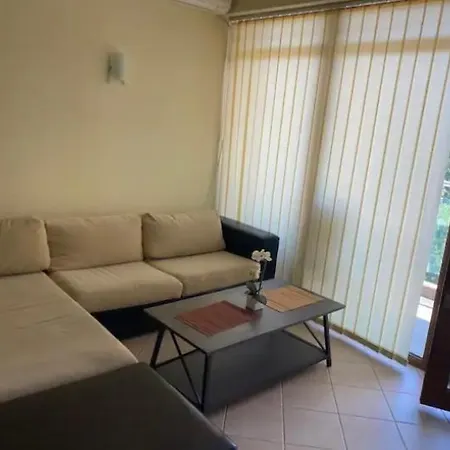 Apartment Central Beach Apartament *